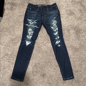 American eagle ripped jeans